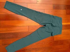 Lululemon Wunder Train High-Rise Tight 25" in Desert Teal Size 4